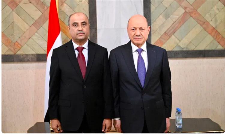 وصول مرتقب لرئيس مجلس القيادة ورئيس الوزراء إلى عدن قادمين من الرياض اليوم