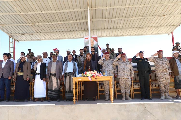 محافظ حضرموت يزور معسكر الجلاء وقوات “درع الوطن “