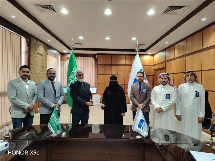 جامعة عدن تعزز شراكاتها الدولية بزيارة لمركز اليونسكو الإقليمي للجودة والتميز بالجبيل