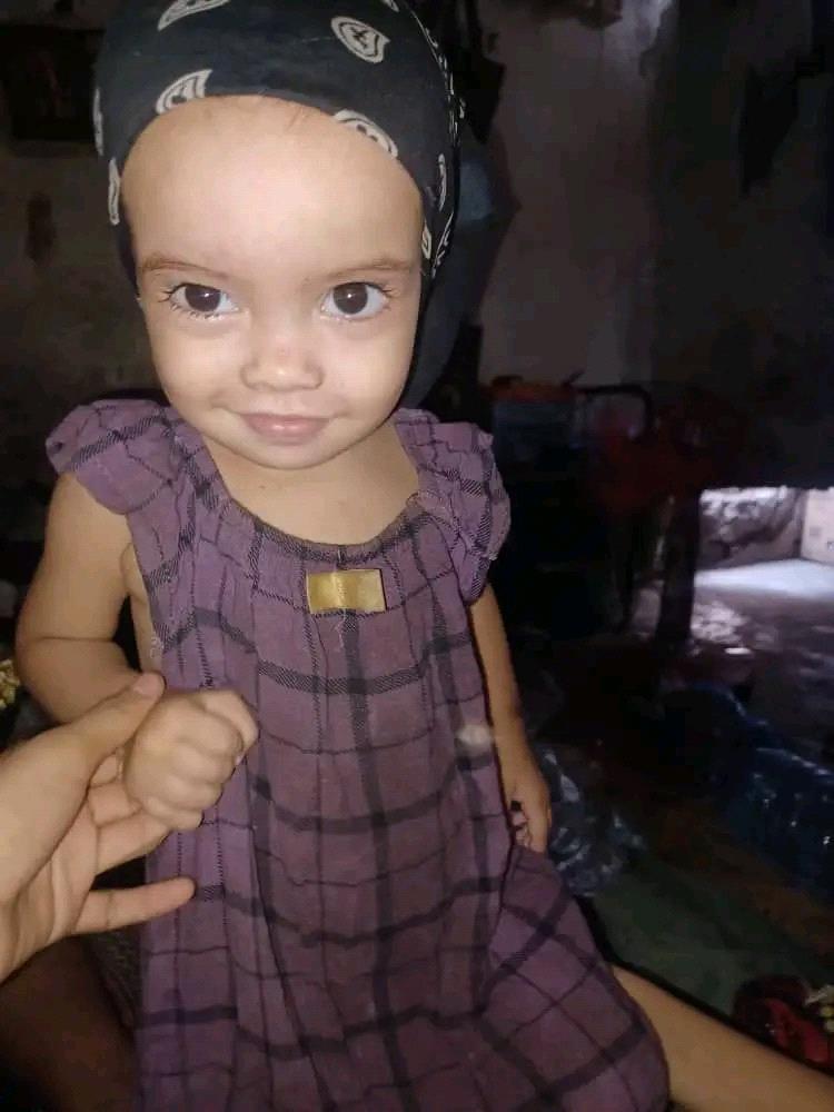 لحظات قلق تنتهي بفرحة كبيرة… أمن عدن يعثر على الطفلة “دلال” بعد 24 ساعة من اختفائها