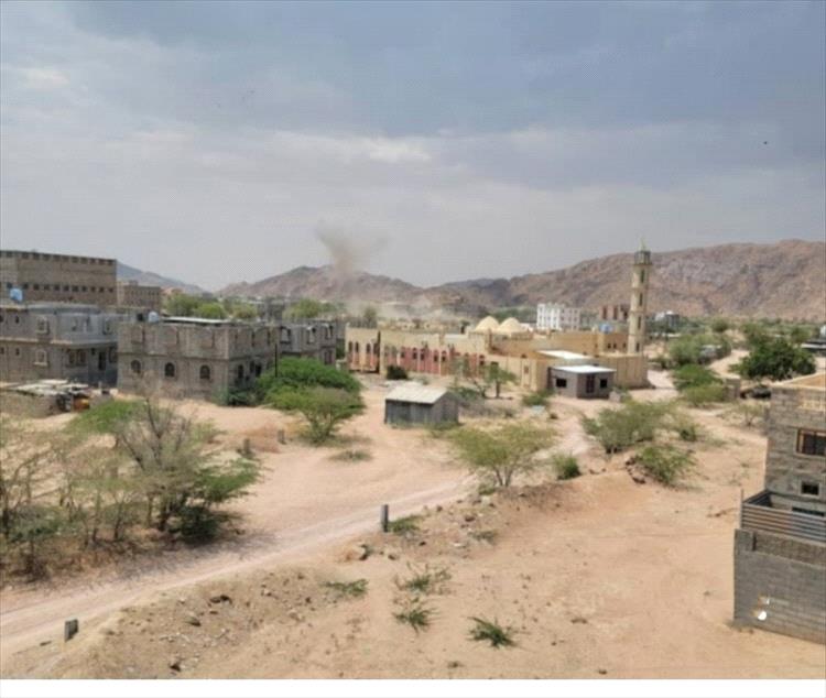 جريح في اشتباكات بين اللواء السادس صاعقة ومسلحين بالمصينعة