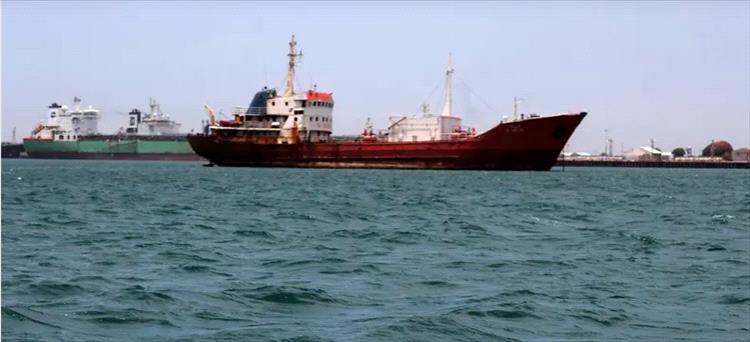 الحكومة تحذر من خطر محدق على الملاحة الدولية