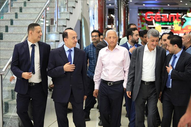 إشادات واسعة بدور مجموعة هائل سعيد أنعم واستثماراتها المتواصلة في عدن