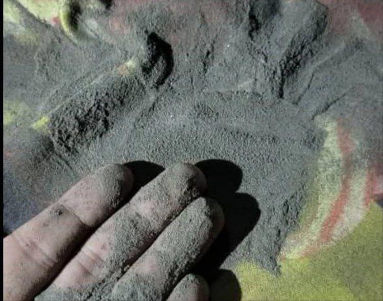 طبيب يحذر من خطورة الرماد البركاني ويقدم نصائح وقائية هامة