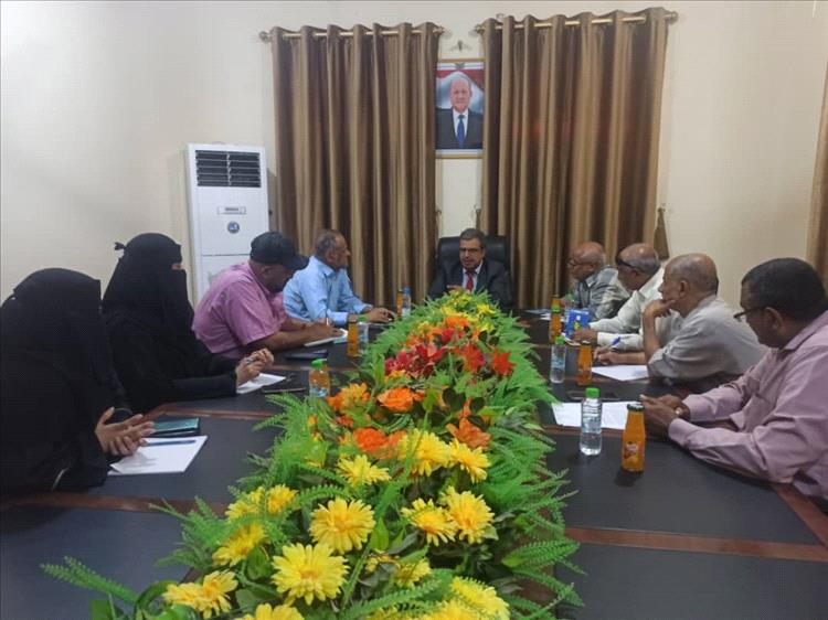 رئيس هيئة المواصفات والمقاييس يناقش مع مدير أمن المنطقة الحرة بعدن تعزيز التعاون والتنسيق المشترك