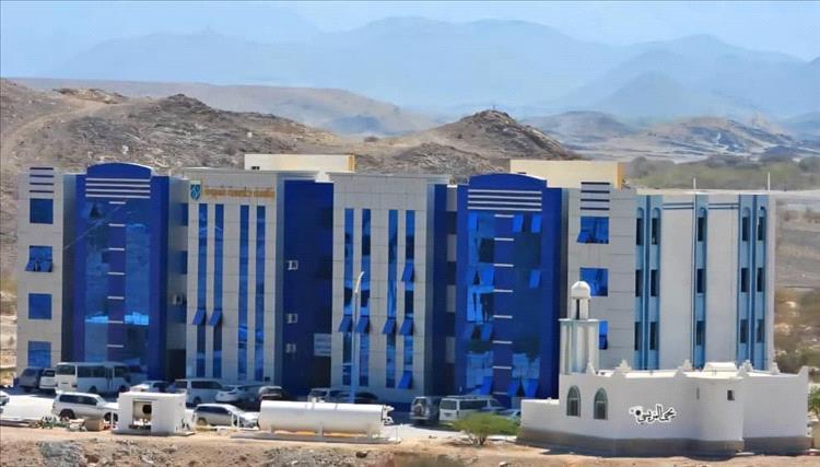 جامعة شبوة تستعد غداً لصناعة محطة تاريخية بتخريج أول دفعة في مسيرتها الأكاديمية