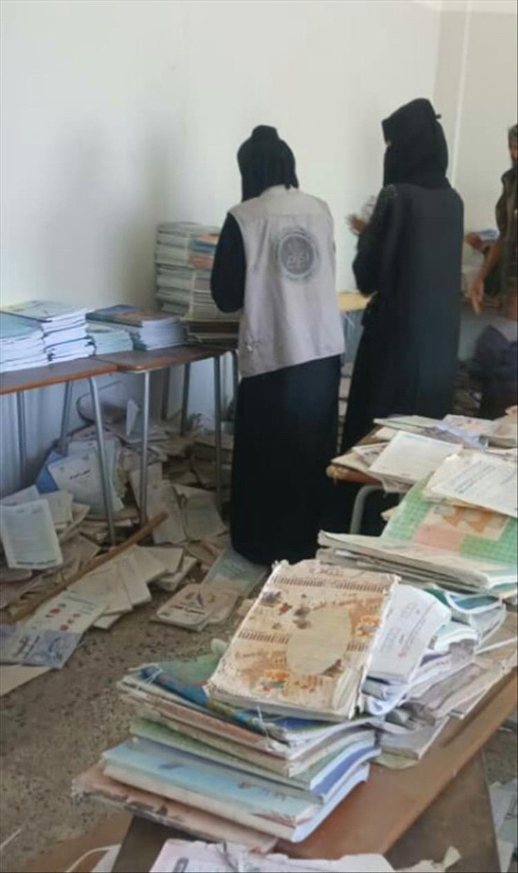 جمعية إكرام الخيرية تنفّذ مبادرة لترتيب الكتب المدرسية في مدرسة هائل سعيد بالكود