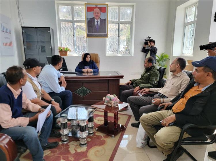 تدشين النظام المحاسبي في صندوق النظافة والتحسين بتعز