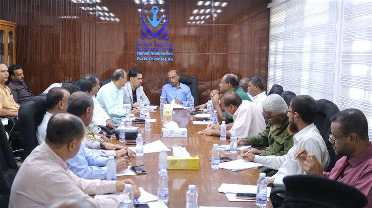 اجتماع موسّع في ميناء المكلا يناقش تقييم الاحتياجات الصحية وجاهزية الطوارئ