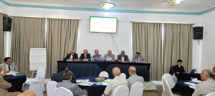بدء ورشة عمل في تعز لتعزيز قدرات قيادات السلطة المحلية