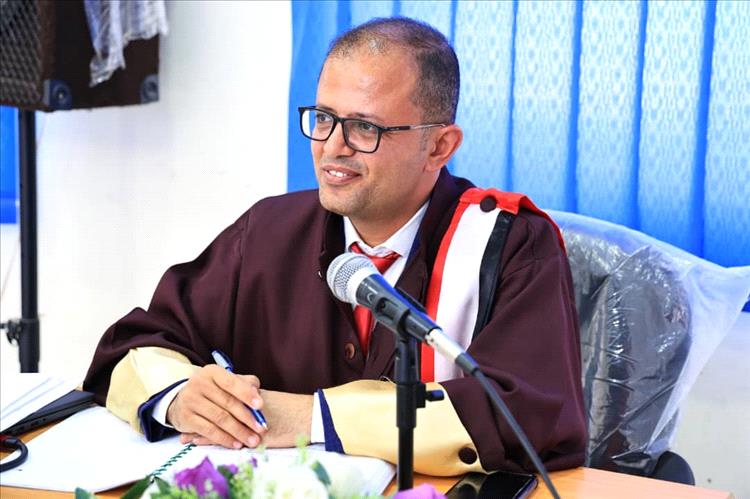 الماجستير بامتياز للباحث عيبان السامعي عن دراسته النوعية حول الهُوية الوطنية اليمنية في زمن الحرب