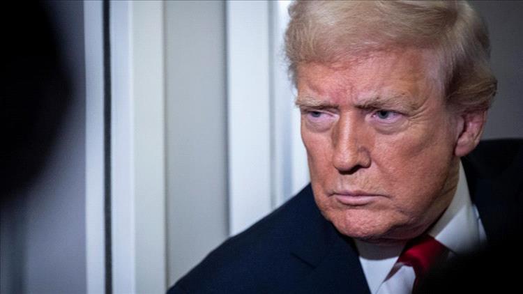 ترامب يوقف الهجرة من دول العالم الثالث ونواب يدعون لطرد المسلمين