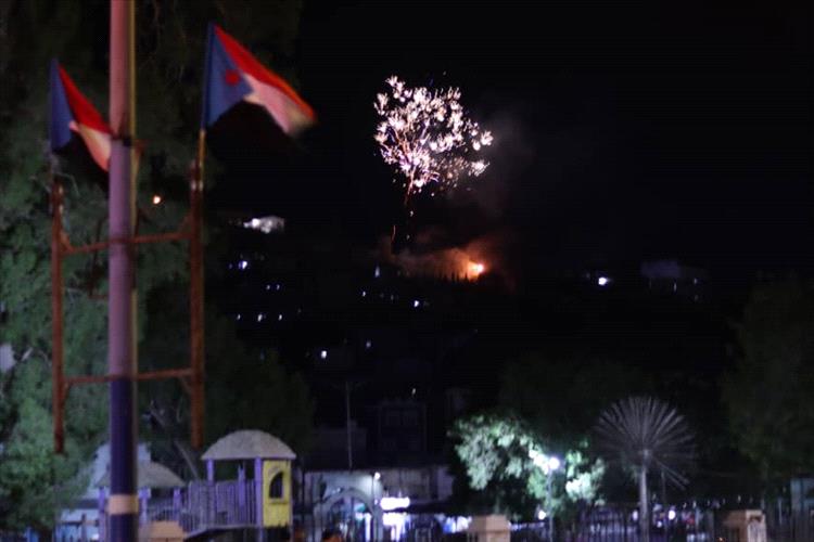 التواهي تحتفل بالذكرى الـ58 لعيد الجلاء 30 نوفمبر المجيد بألعاب نارية أضاءت سماء المدينة