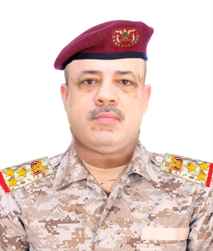 قائد اللواء 39 مدرع يرفع برقية تهنئة للقيادة العسكرية بمناسبة الذكرى الـ58 لعيد الاستقلال 30 نوفمبر