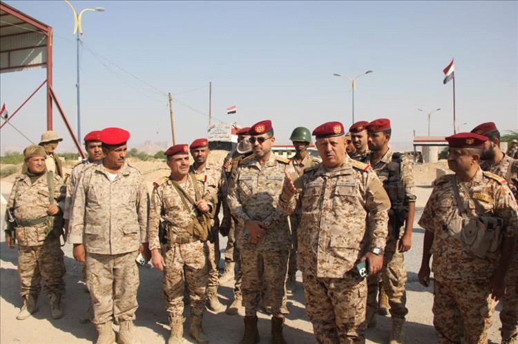 قائد المنطقة العسكرية الأولى: لن نتهاون مع أي تهديد يمس أمن المواطنين أو يعبث بالسكينة العامة