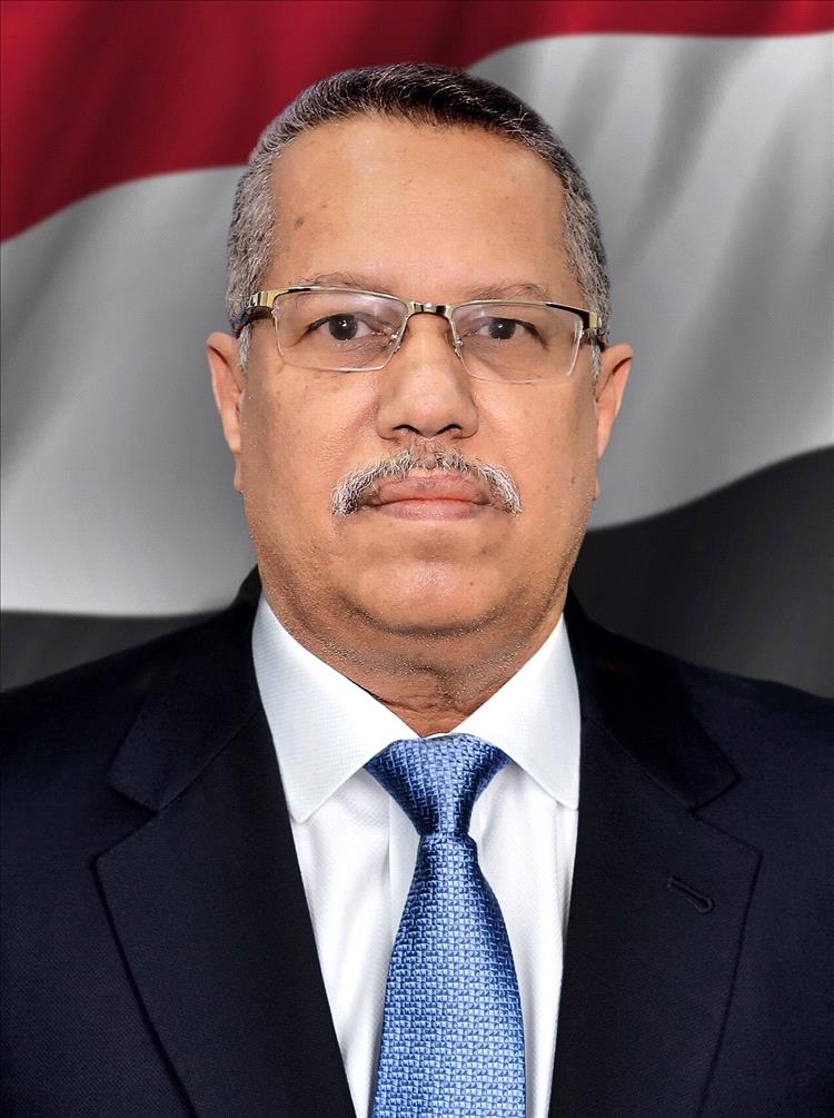 بن دغر يدعو إلى تحرك رئاسي عاجل لاحتواء التوتر في حضرموت وتثبيت حضور الدولة