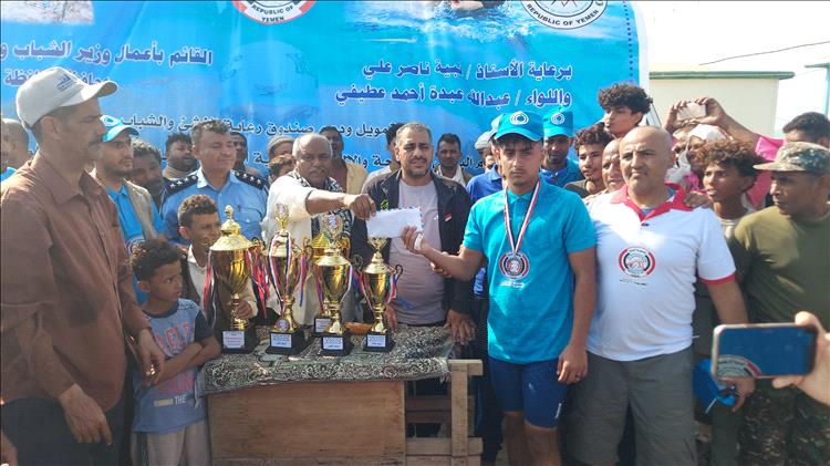 نادي الشرطة بأمانة العاصمة بطلا لبطولة أندية النخبة للمياه المفتوحة