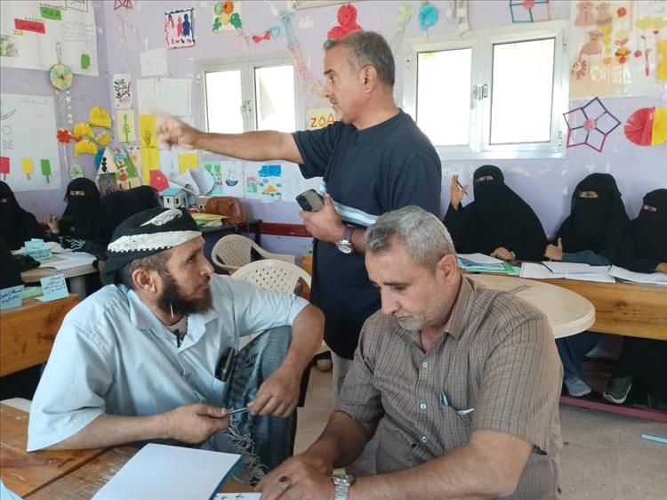 الضالع تدشّن دورة تدريبية للمعلمين والمعلمات حول الكفايات الأساسية في التعليم خلال الأزمات