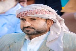 الشيخ د. طالب باجري يهنئ الأستاذ سالم الخنبشي بتعيينه محافظًا لمحافظة حضرموت