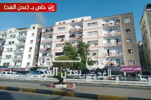 اندلاع حريق في عمارة على الخط الرئيسي بالمعلا