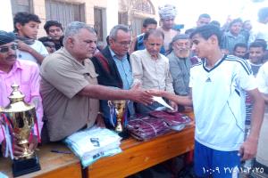 الشعلة بطلاً رياضياً وتعليمياً في مسابقات الذكرى الـ58 للاستقلال بمدارس حبيل جبر ردفان