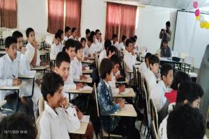 مركز نور العلم يواصل برامجه التدريبية لتأهيل طلاب ومدرّسي مديرية رصد في يافع