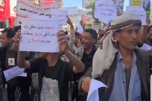 مالكو البسطات في تعز يطالبون ببدائل مناسبة تضمن لهم الاستمرار في العمل