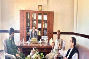 رئيس نيابة الاستئناف المهرة يناقش مع مديري الأحوال المدنية والصحة تفعيل لجنة سواقط القيد