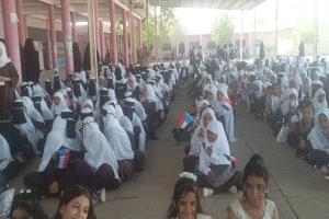 مدرسة خديجة للبنات في لحج تحتفي بالذكرى الـ58 لعيد الاستقلال الوطني