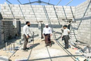 المحضار وبن جرادي يتفقدان سير أعمال مشروع بناء وتأثيث الدور الثالث بمبنى السلطة المحلية بصيرة