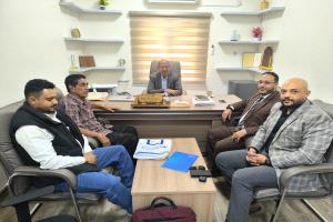 لقاء يبحث تعزيز الشراكة بين مؤسسة البصر الخيرية والمجلس الاختصاصي الطبي بعدن