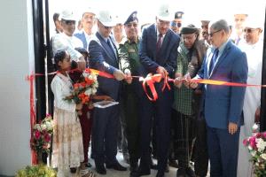 حضرموت تصنع الفارق.. تشغيل أول مصنع إسمنت يعمل بالطاقة الشمسية بالكامل