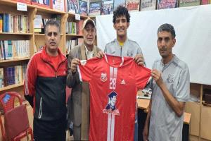 أهلي صنعاء يتعاقد مع حارس المنتخبات الوطنية أسامه مكرف