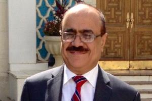 العمراني يحذّر من “عنصرية مضادّة” ويشيد بدور هاشميين يقفون ضد الحوثيين