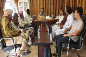 مدير عام مديرية القطن يلتقي منتسبي مكتب وزارة الزراعة و الري و الثروه السمكية بالوادي والصحراء