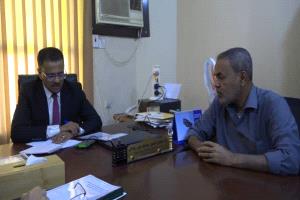 الأمين العام لمحلي حضرموت يطلع على نشاط الهيئة العامة لحماية البيئة بساحل حضرموت
