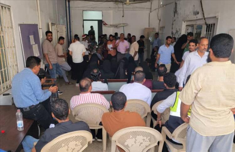 نقابة عمال الإدارة العامة لشركة الخطوط الجوية اليمنية / عدن تنتخب قيادة جديدة للنقابة برئاسة عبدالله الشعوي