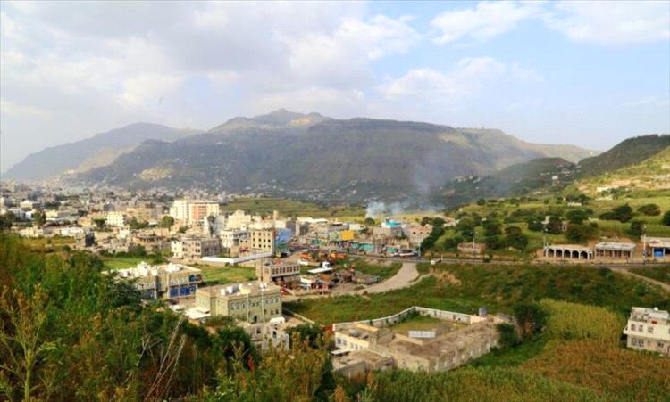 اعتداء جديد على حرمة المقابر في إب وسط تصاعد نهب أراضي الأوقاف