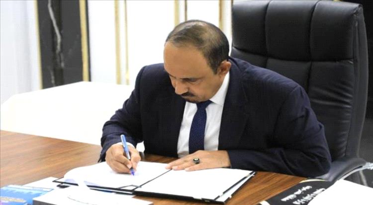 محافظ حضرموت يدشن مشروع استكمال سور جامعة حضرموت لحماية الحرم الجامعي