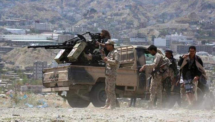 استهداف حوثي يطال مواقع الجيش شرقي تعز