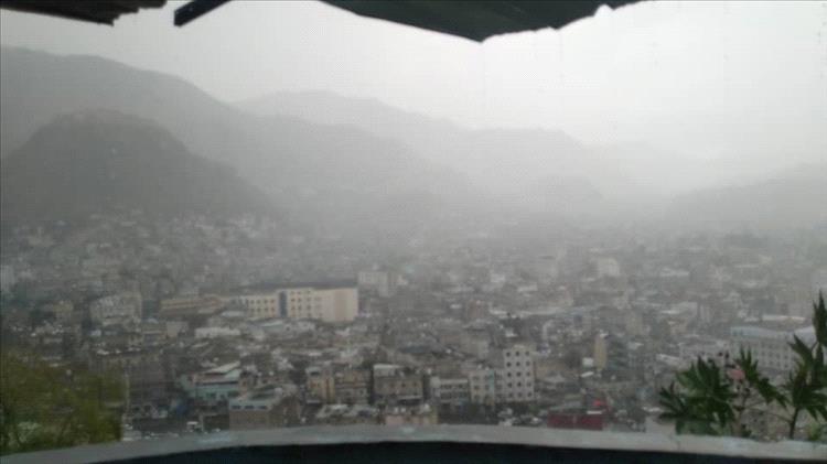 أمطار غزيرة بتعز