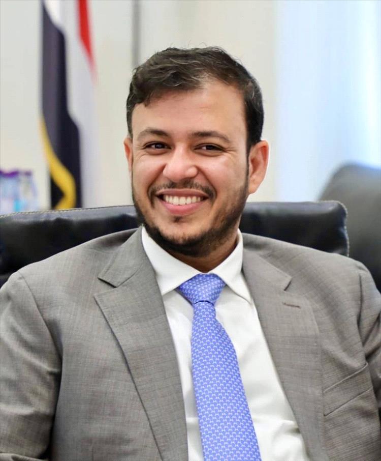عضو المجلس الرئاسي عبدالله العليمي يؤكد وحدة المجلس وصموده أمام التحديات المصيرية