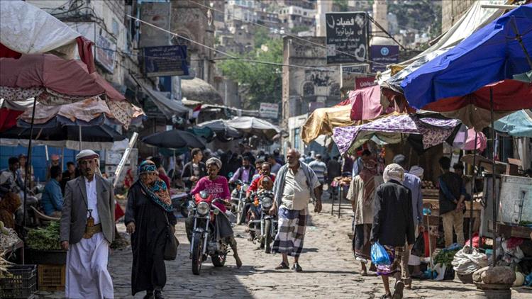 تقرير حقوقي: 13 ألف حالة انتحار خلال عقد الحرب في اليمن