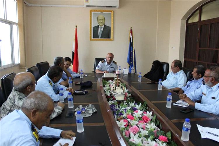 رئيس مصلحة خفر السواحل يؤكد استمرار مكافحة التهريب والهجرة غير الشرعية