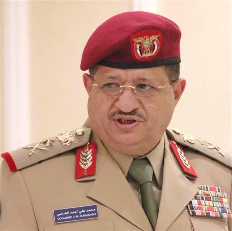 المقدشي يهاجم مجلس القيادة والحكومة بسبب تأخير صرف مرتبات الجيش