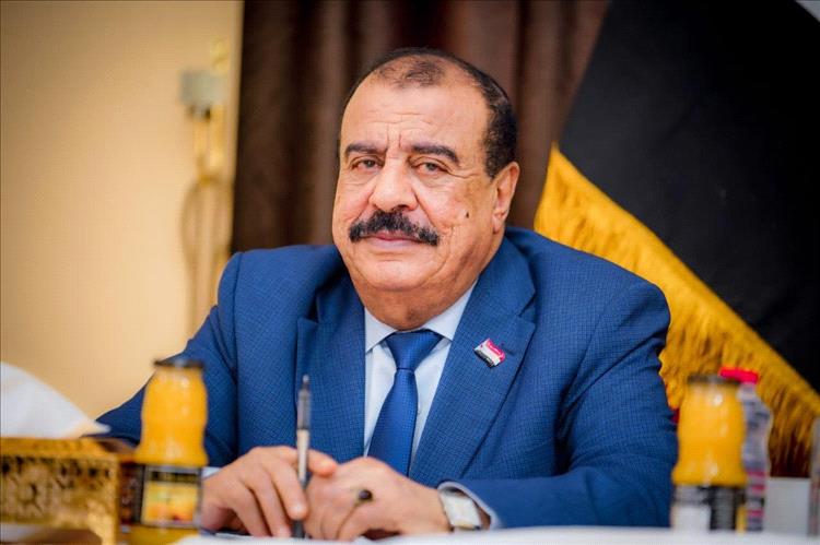 بيان ناري في ذكرى ثورة أكتوبر الـ62.. أحمد بن بريك يفجّر الغضب ويهاجم عبث القيادات
