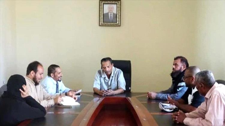 أبين تعزز جهودها الإنسانية: شراكة جديدة بين السلطة المحلية ومنظمة كير لدعم الأسر والشباب