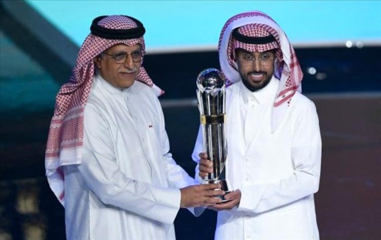 سالم الدوسري يتوج بجائزة أفضل لاعب آسيوي 2025 للمرة الثانية في تاريخه