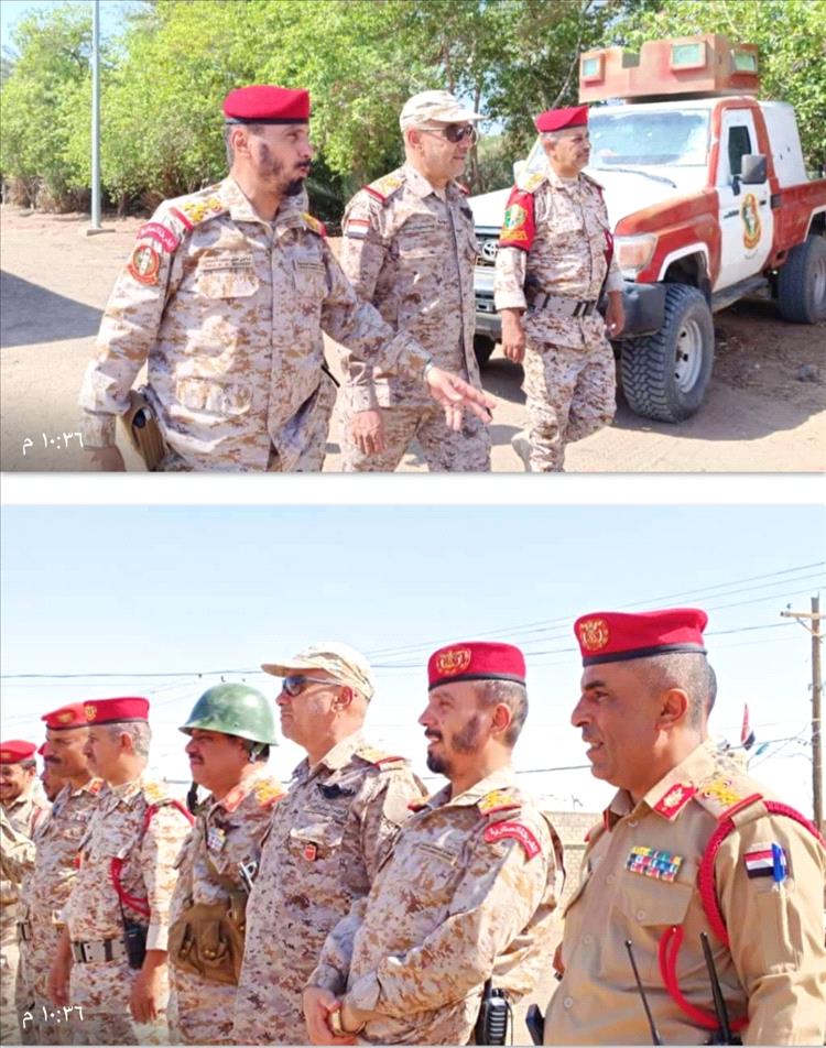 رئيس أركان قوات الشرطة العسكرية يزور فرع مأرب ويشيد بجاهزيته ويشهد عرضًا عسكريًا رمزيًا
