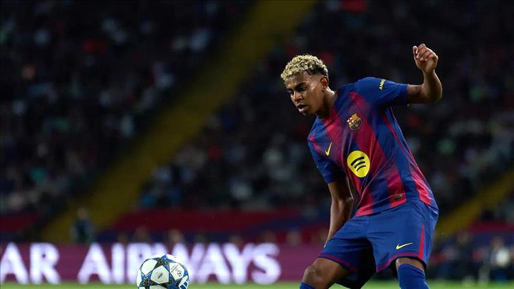 لقاء سري بين يامال وخورخي مينديز يهز برشلونة